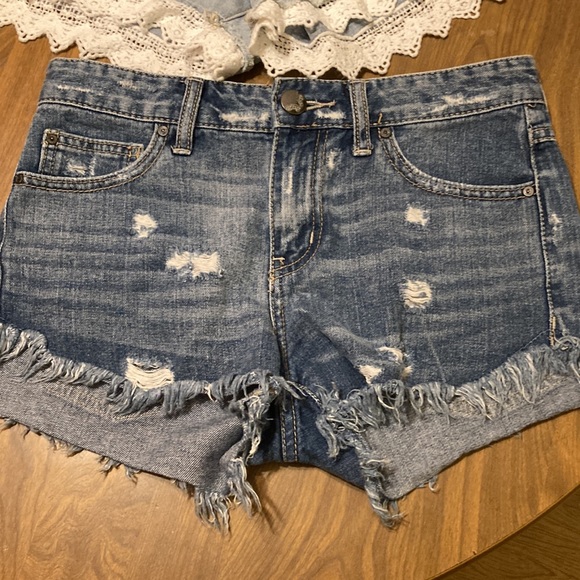 Free People Shorts - Picture 2 of 7